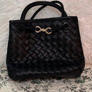 A new day Elegant Black Woven Handbag